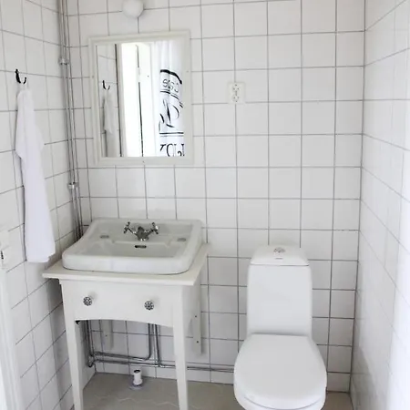 Brobacka Gasthem Alojamento de Acomodação e Pequeno-almoço *