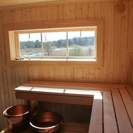 Alojamento de Acomodação e Pequeno-almoço Brobacka Gasthem