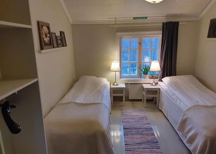 Brobacka Gasthem Couette-café *